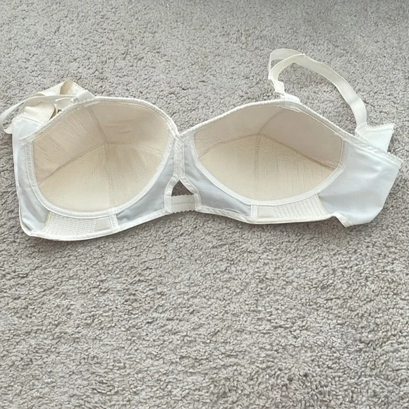 Vintage “Bullet” Bra - Picture 7 of 8